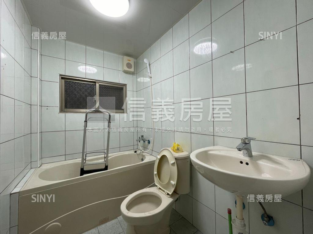 新埔文山路犂頭山段美透天房屋室內格局與周邊環境