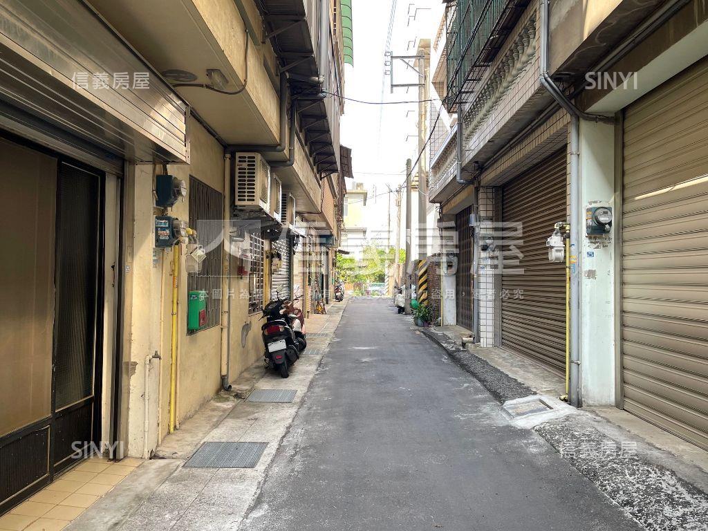 新埔文山路犂頭山段美透天房屋室內格局與周邊環境