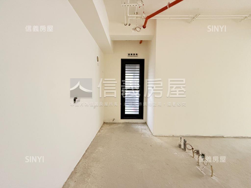 昌禾明新首席雙車位房屋室內格局與周邊環境