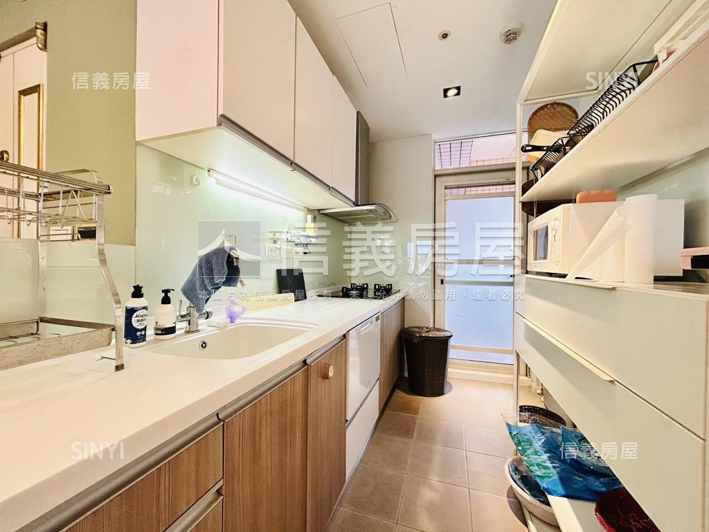 二期高樓景觀捷運美屋房屋室內格局與周邊環境