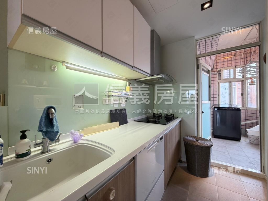 二期高樓景觀捷運美屋房屋室內格局與周邊環境