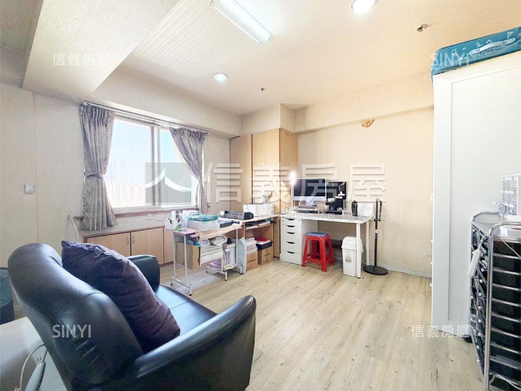 瑞豐甲第樓中樓附平車房屋室內格局與周邊環境