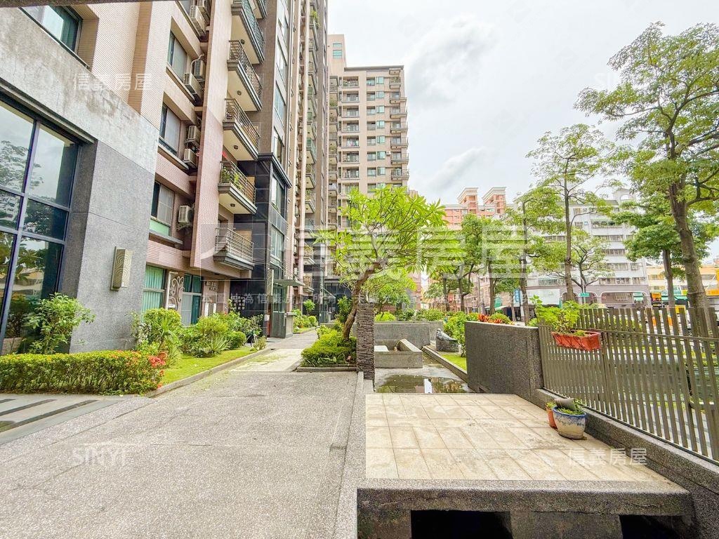 ✨自由市場大兩房車位✨房屋室內格局與周邊環境