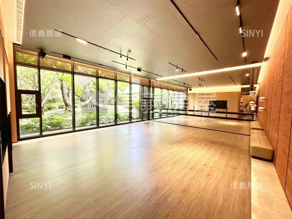 惠宇敦北裝潢朝南戶房屋室內格局與周邊環境