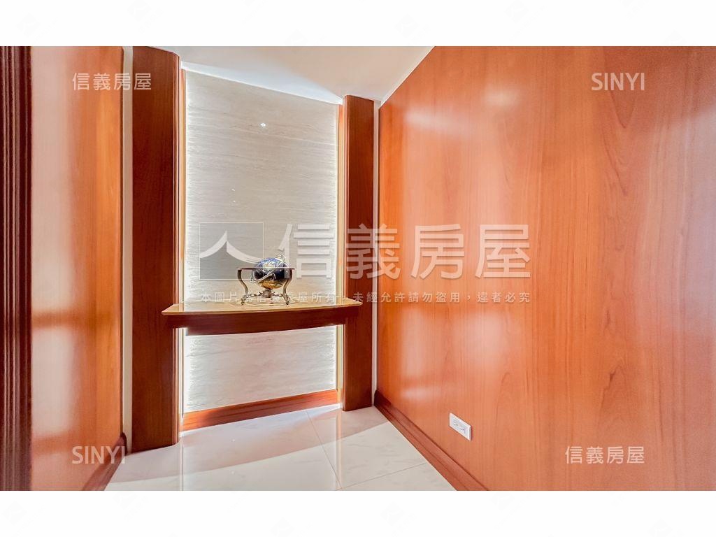 聯聚府會園道視野精裝豪邸房屋室內格局與周邊環境