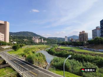 政大低總成家黃金三樓