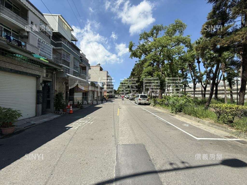 專．保安二街正街車墅房屋室內格局與周邊環境