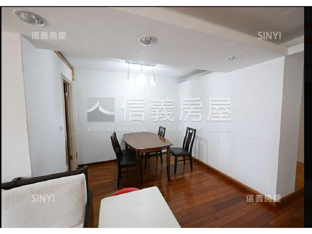 湖濱電梯美三房房屋室內格局與周邊環境