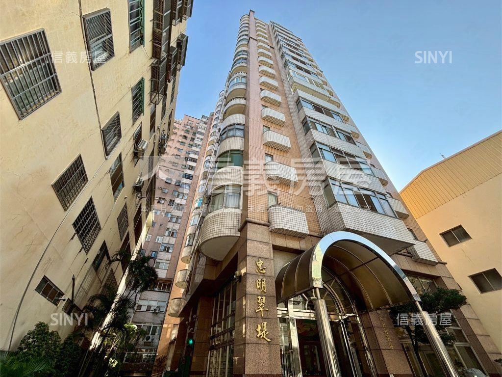 先看！忠明翠堤大四房平車房屋室內格局與周邊環境