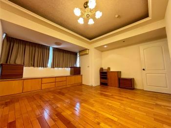 先看！忠明翠堤大四房平車