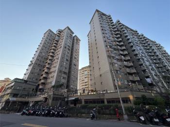 文山特區尖美小城邊間四房