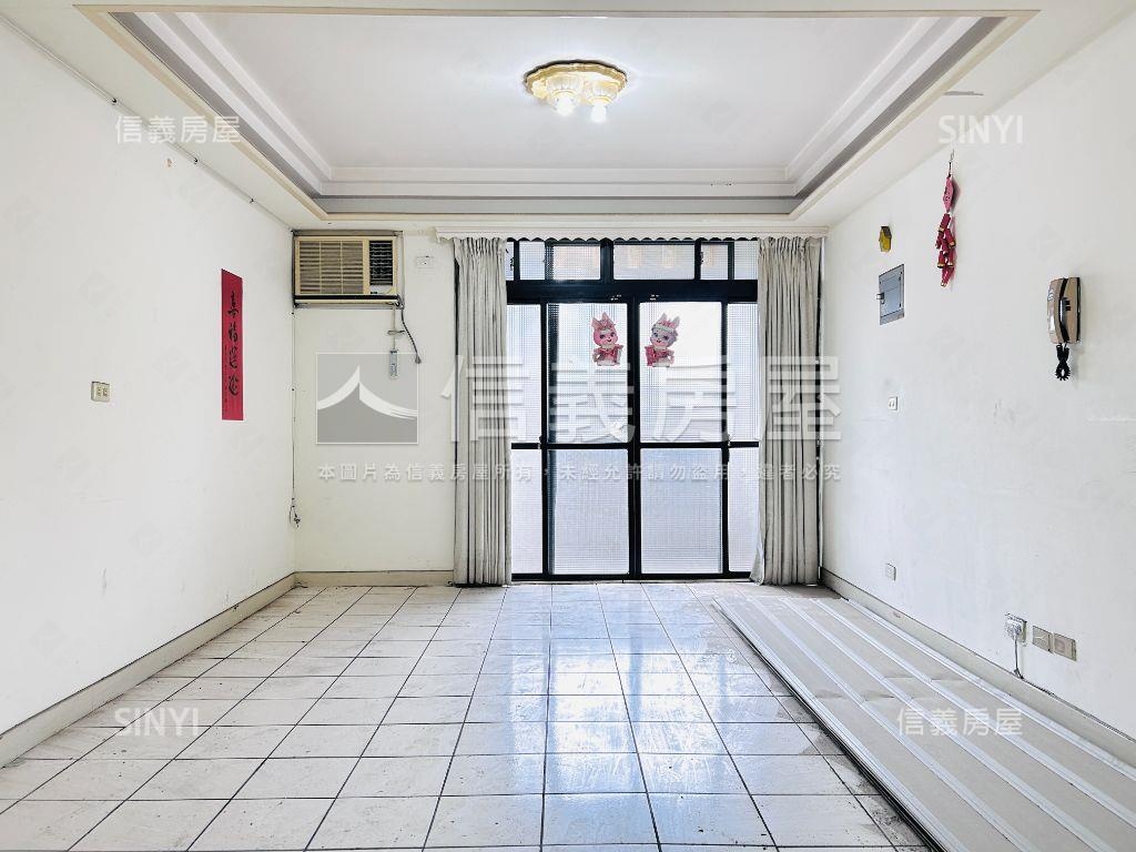 【縣府新貴】優質三房車位房屋室內格局與周邊環境