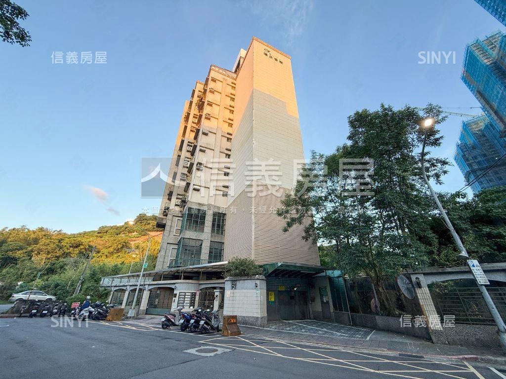 【遠企香榭】車位房屋室內格局與周邊環境