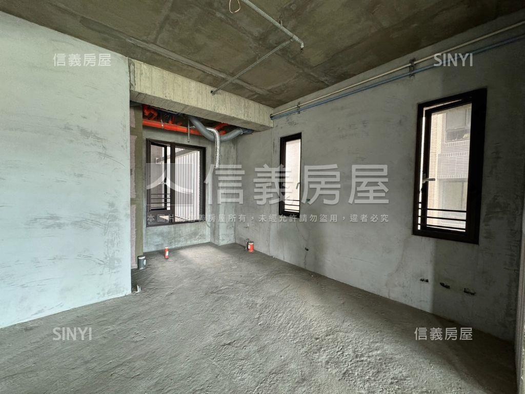 鄉林淳青氣派辦公自由規劃房屋室內格局與周邊環境
