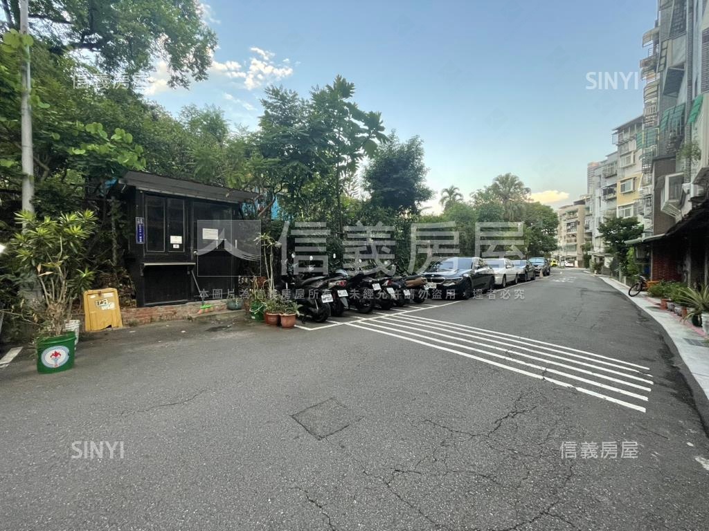 劍南捷運御學園三樓房屋室內格局與周邊環境