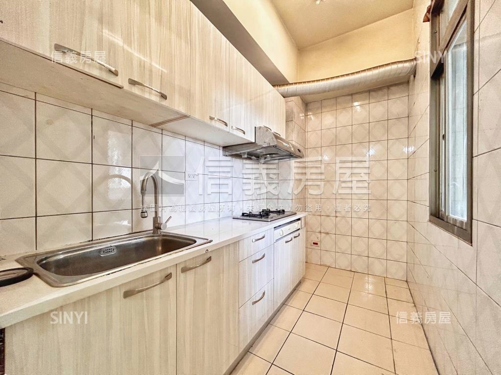 獨家！新高國小三房平車房屋室內格局與周邊環境