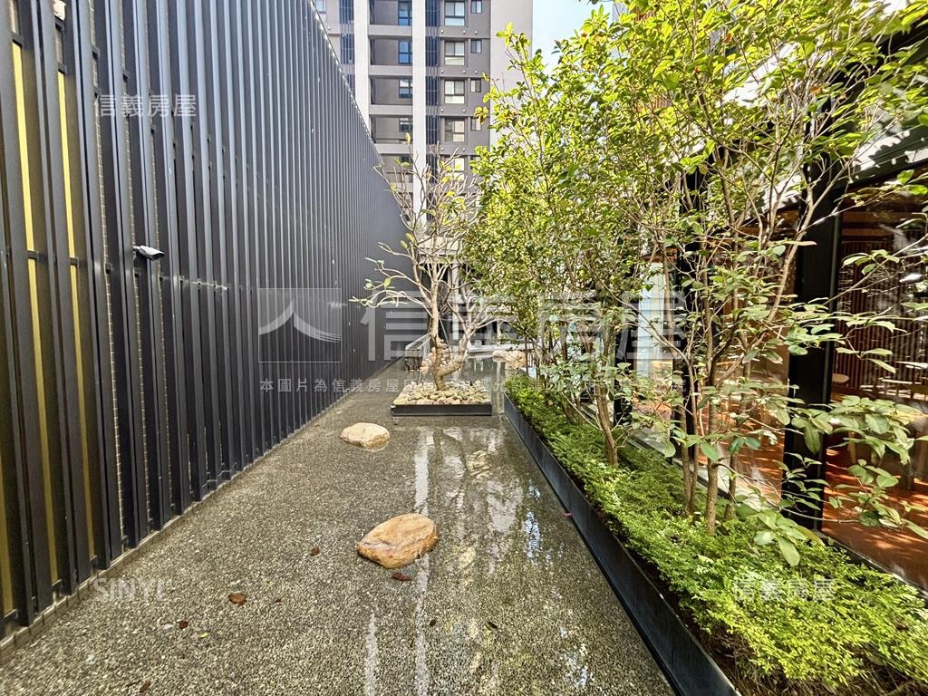 鉅虹水岸岩附裝潢三房平車房屋室內格局與周邊環境