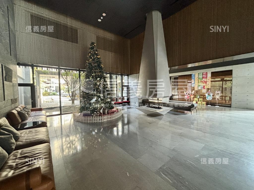 鉅虹水岸岩附裝潢三房平車房屋室內格局與周邊環境