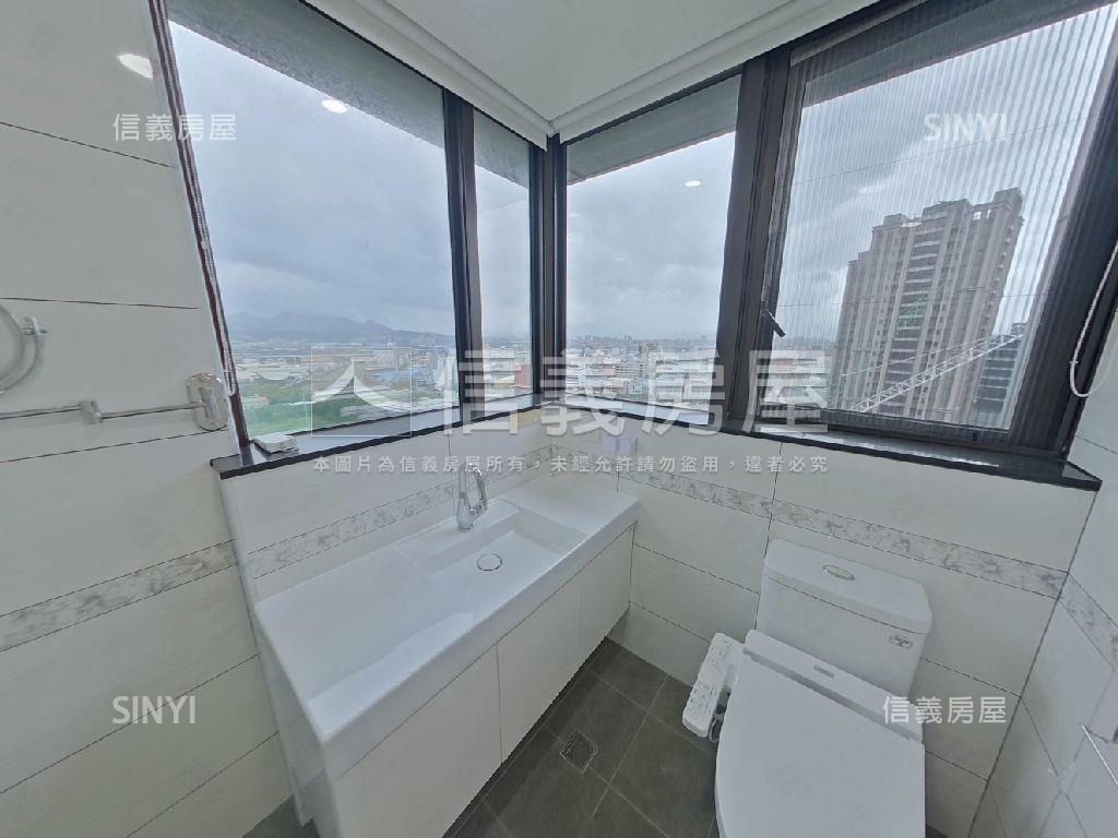 不貳館遠眺觀音山房屋室內格局與周邊環境