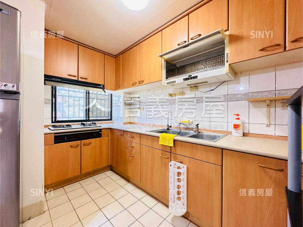 石牌國中學區電梯兩房房屋室內格局與周邊環境