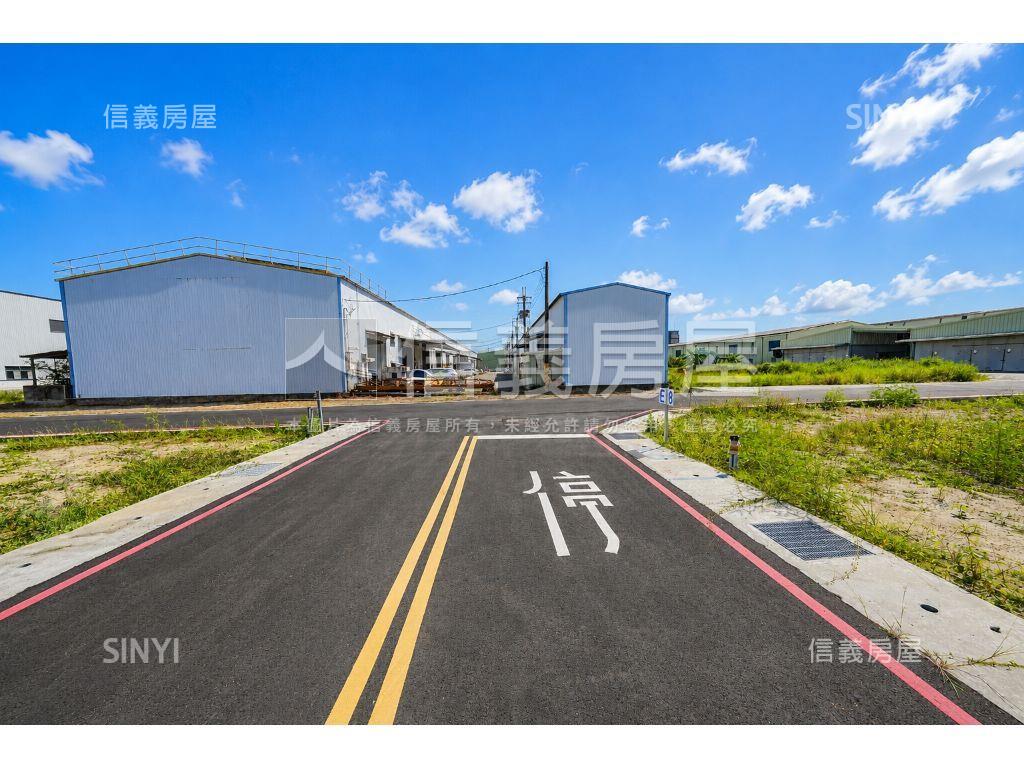 岡山捷運商貿乙工地Ｄ５房屋室內格局與周邊環境