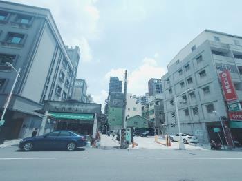 近捷運商四土地