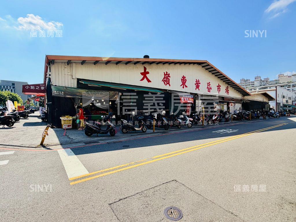 精科｜藝術羅丹大４房車位房屋室內格局與周邊環境