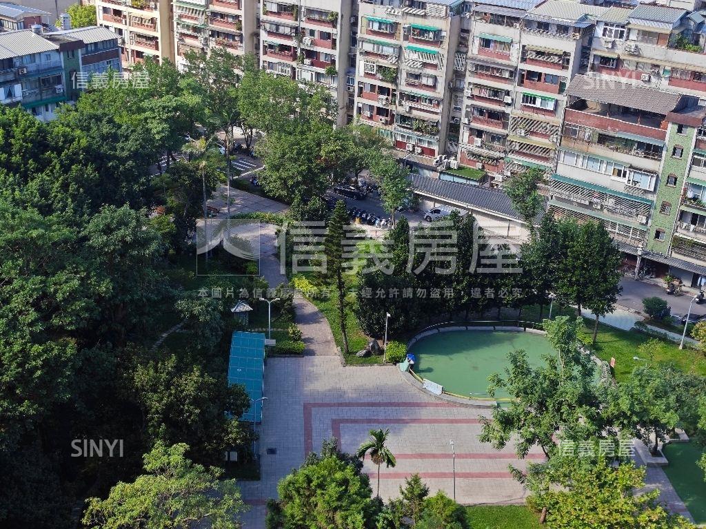 松德８８三房面公園可看屋房屋室內格局與周邊環境