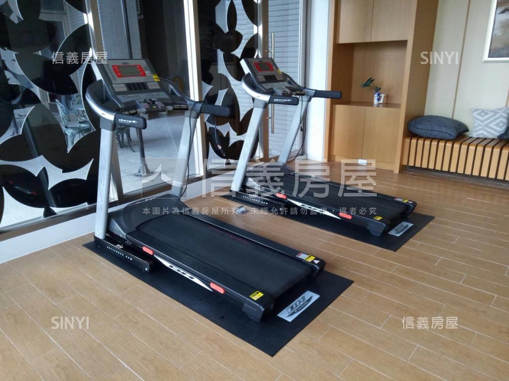 夢想家天琴２房有車位房屋室內格局與周邊環境