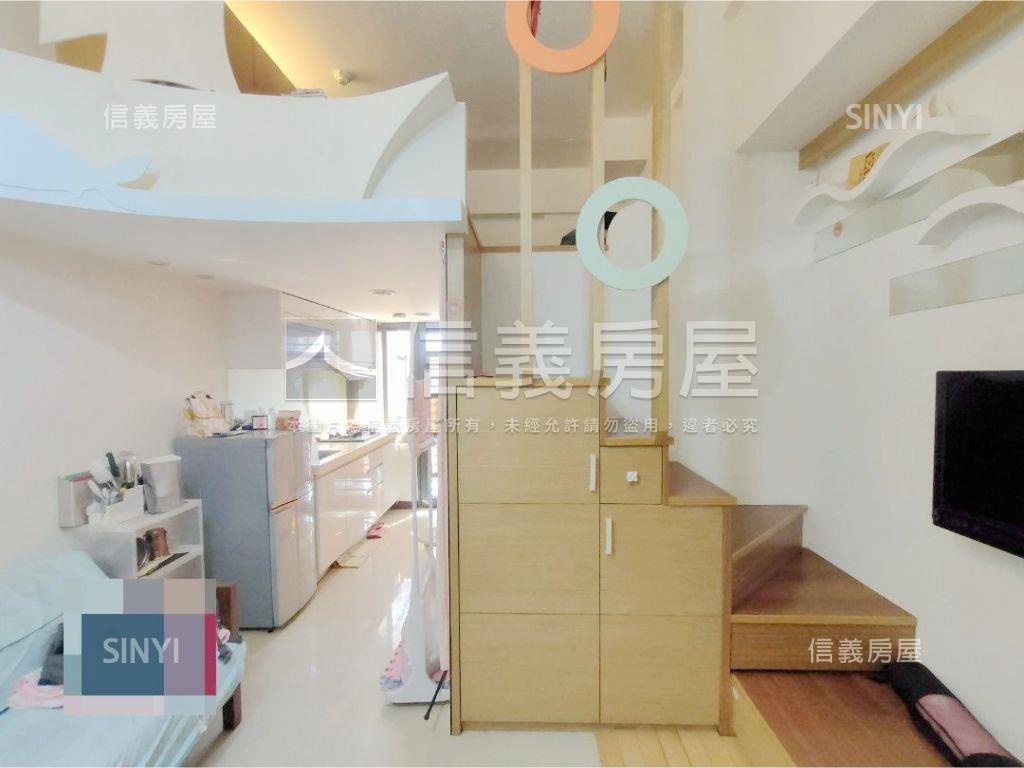 Ｆ１晴空白雲小豪宅房屋室內格局與周邊環境