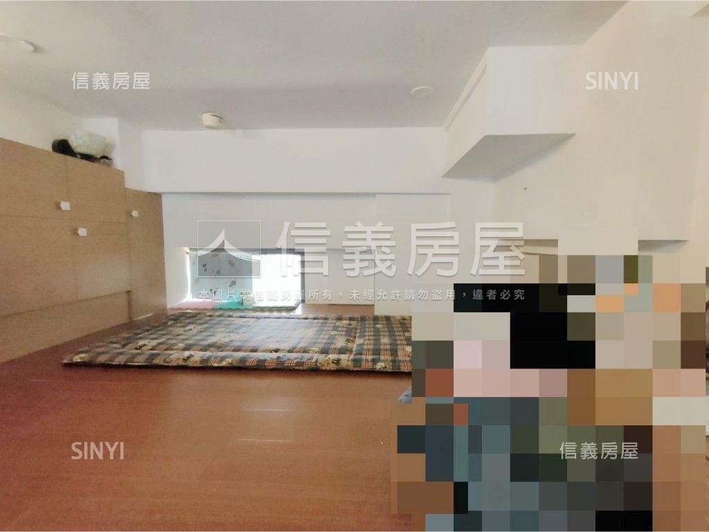 Ｆ１晴空白雲小豪宅房屋室內格局與周邊環境