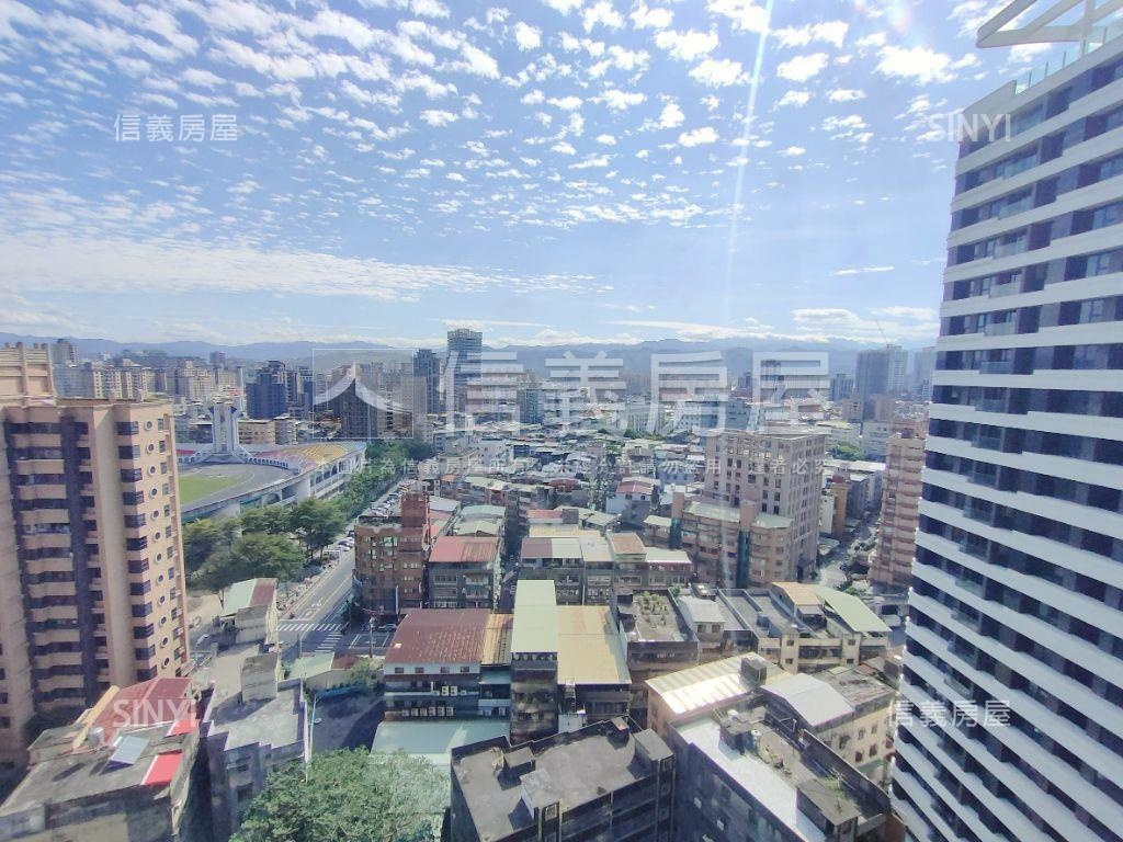 Ｆ１晴空白雲小豪宅房屋室內格局與周邊環境