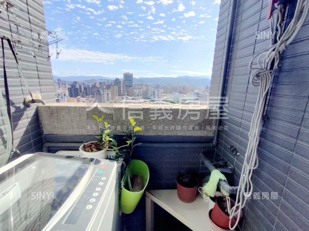 Ｆ１晴空白雲小豪宅房屋室內格局與周邊環境