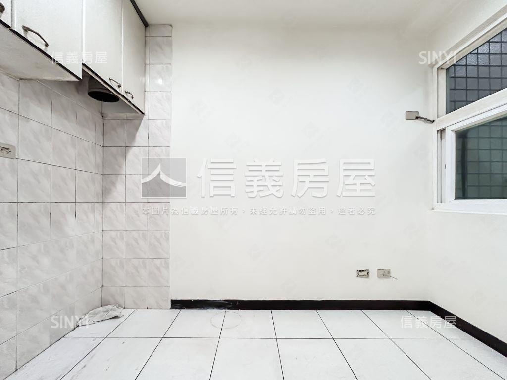 摩天鎮自用收租兩相宜房屋室內格局與周邊環境