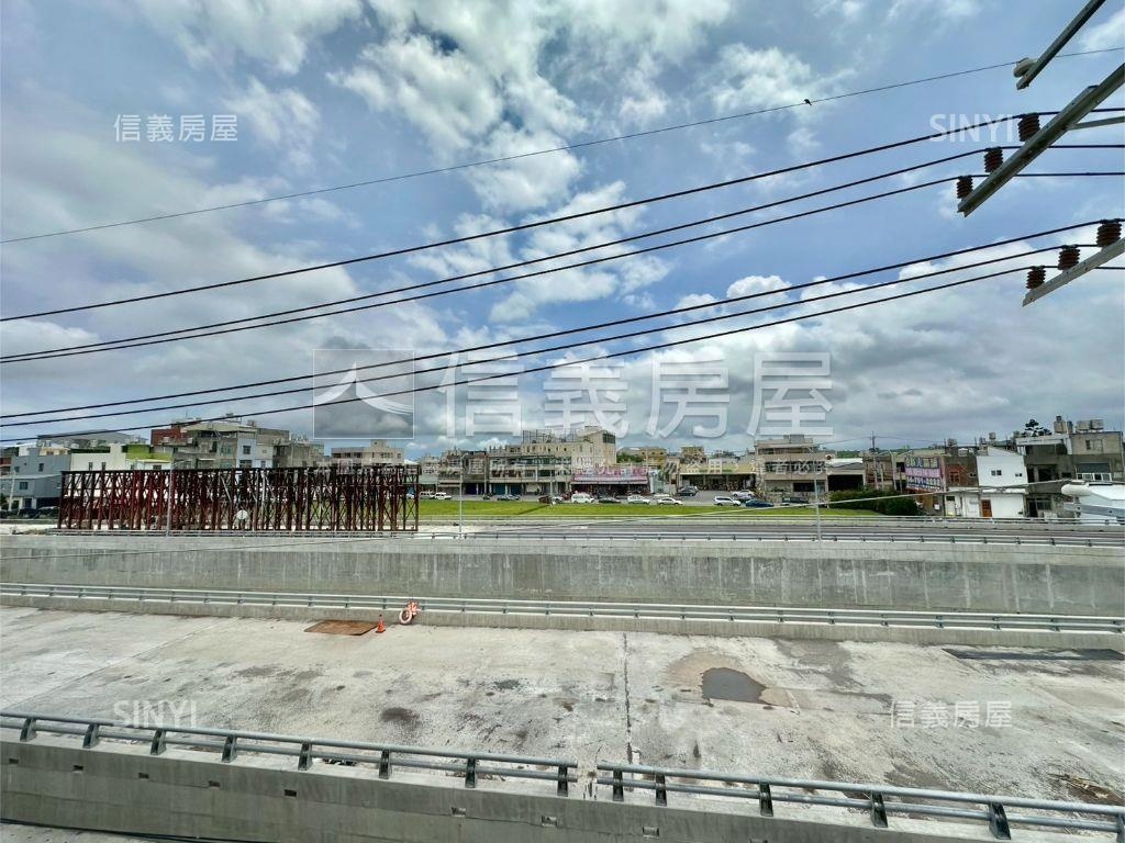 五房臨路大地坪透天房屋室內格局與周邊環境