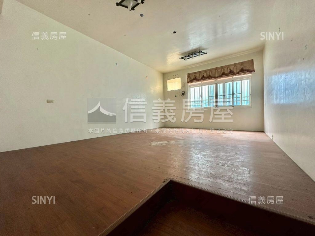 五房臨路大地坪透天房屋室內格局與周邊環境