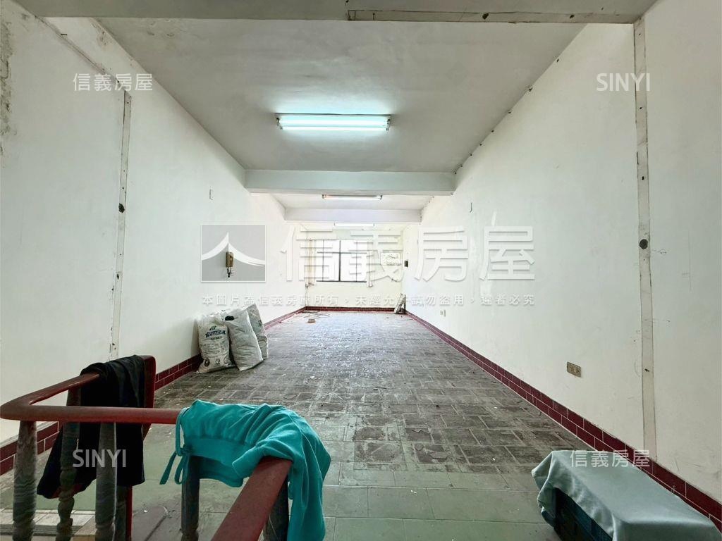 【十全國小】騎樓正街透天房屋室內格局與周邊環境