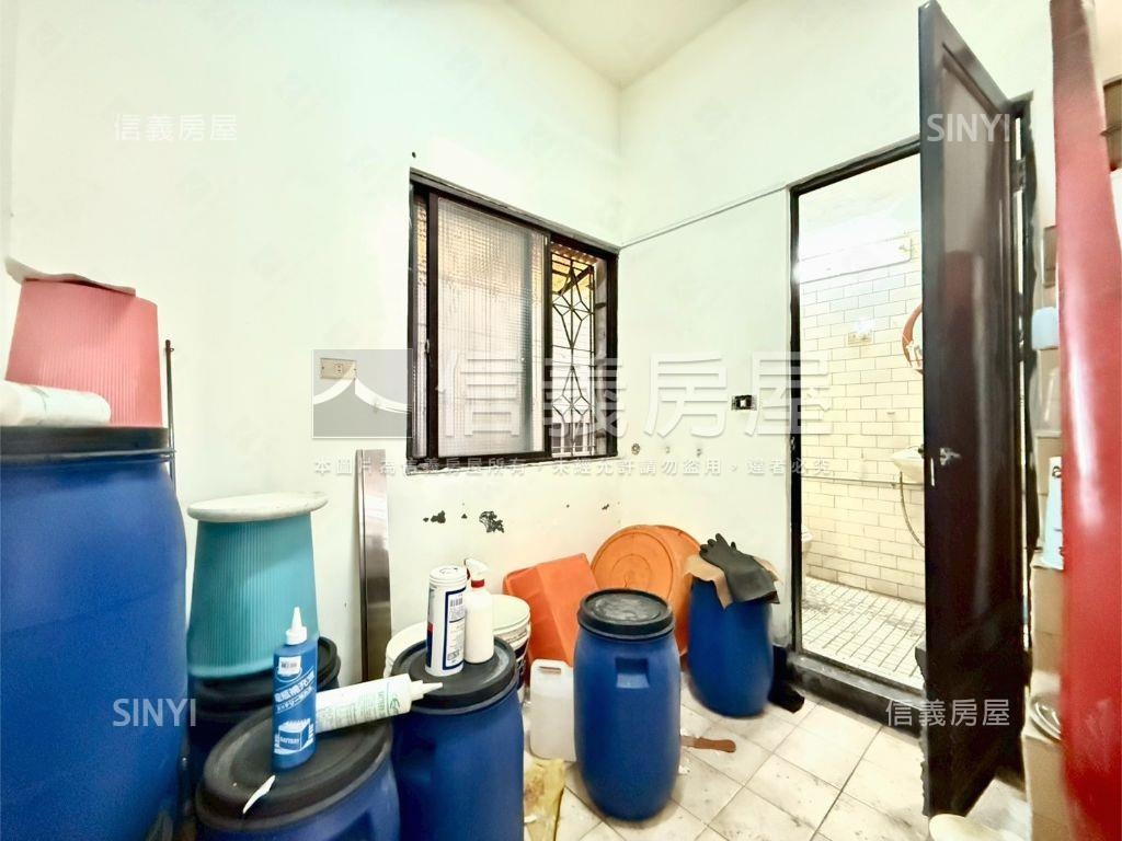 【十全國小】騎樓正街透天房屋室內格局與周邊環境