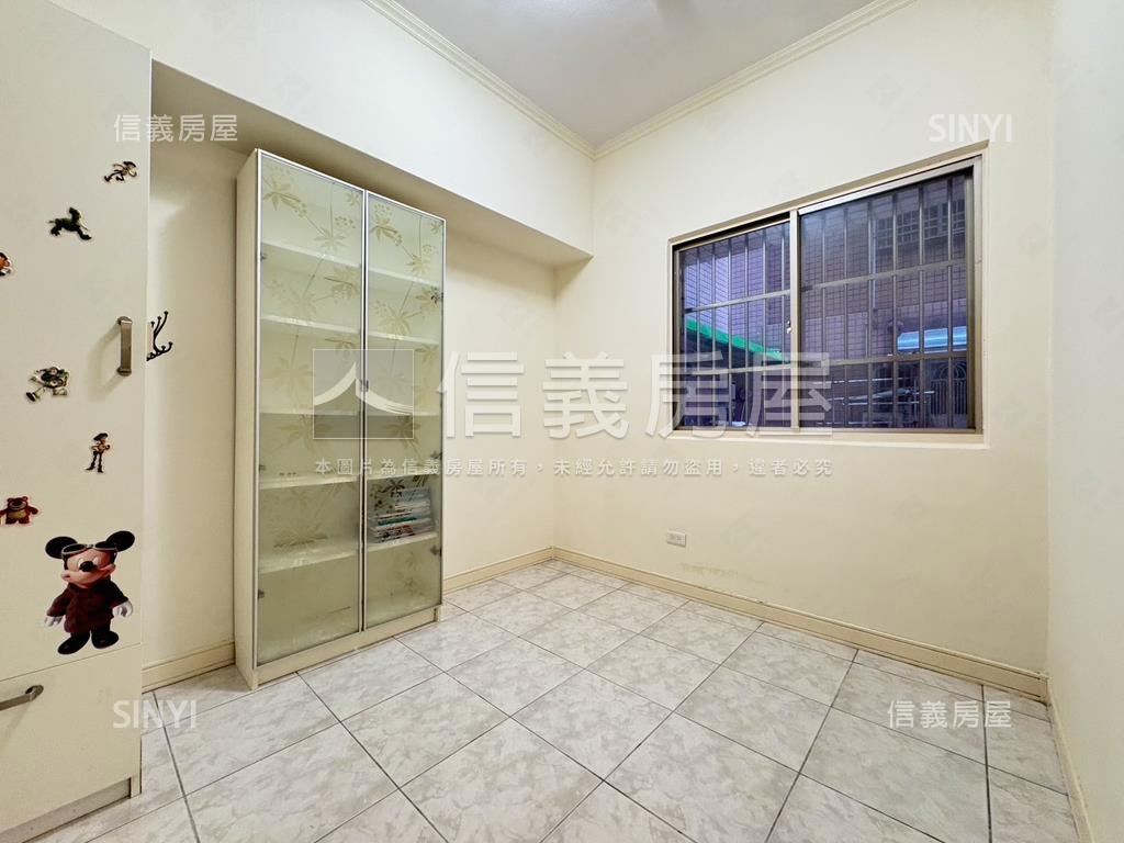 大有路低總價精美三房房屋室內格局與周邊環境