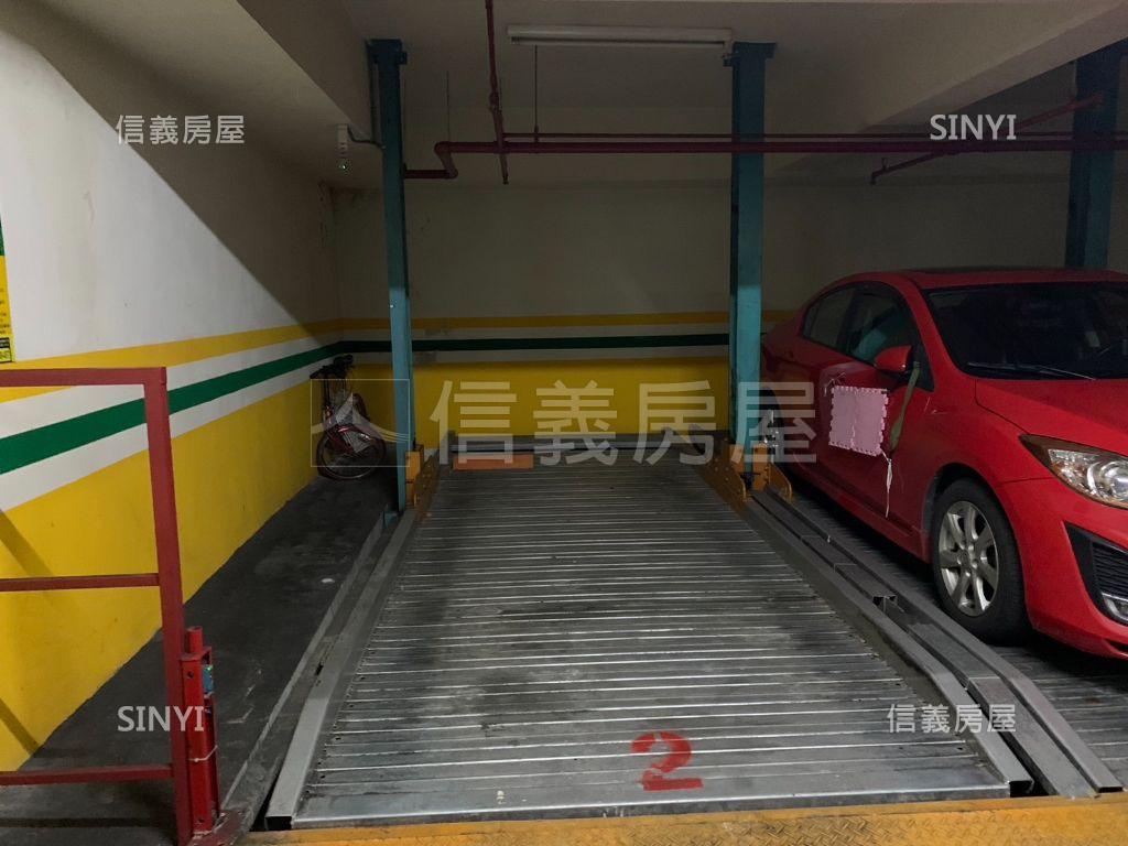 【北美市住戶】子母車位Ａ房屋室內格局與周邊環境