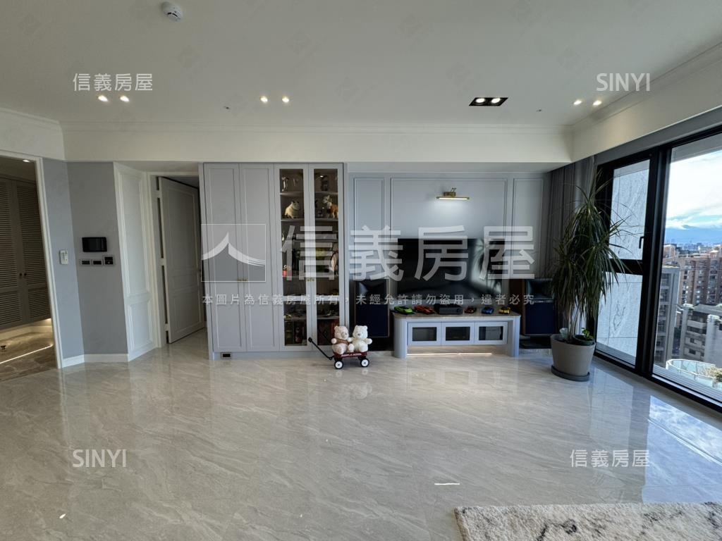 陽明大苑高樓美景珠寶盒房屋室內格局與周邊環境