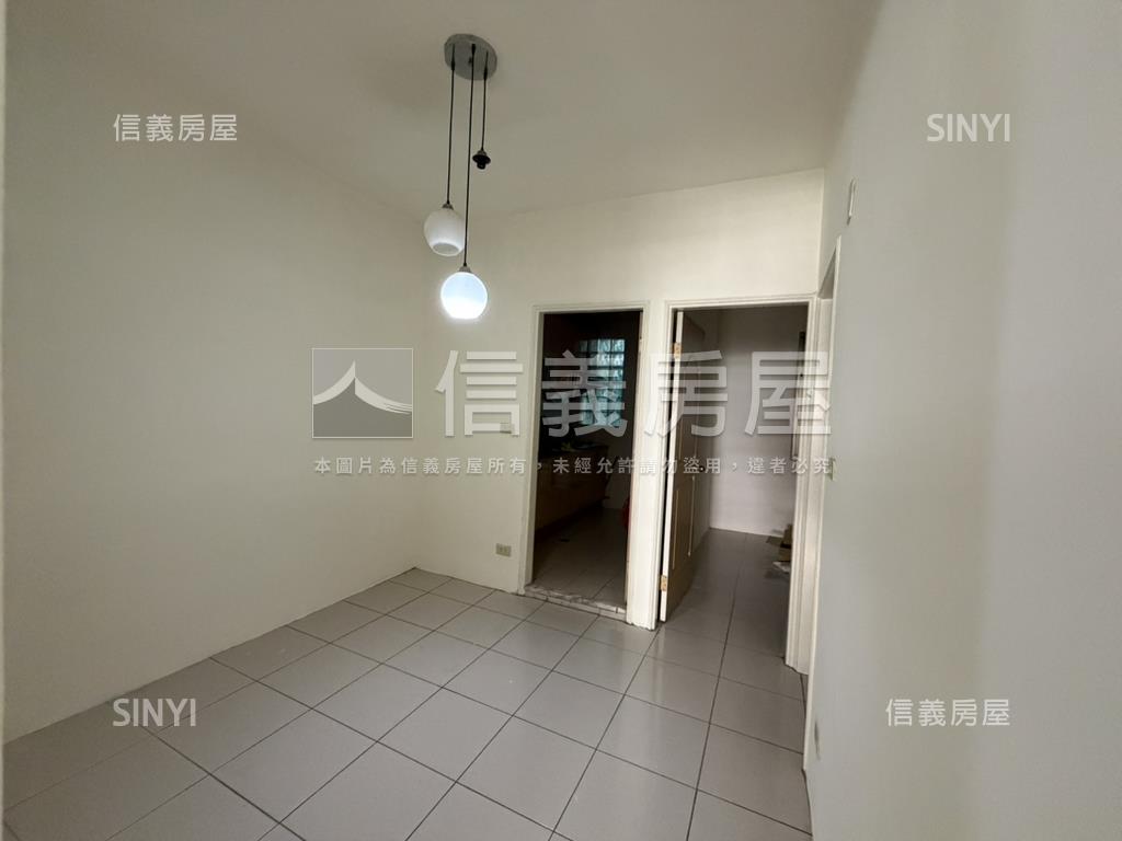 景安捷運美屋三房房屋室內格局與周邊環境