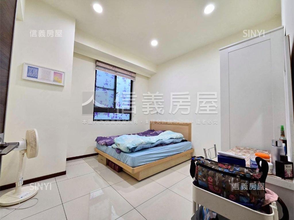 稀有星光道二期美兩房車位房屋室內格局與周邊環境