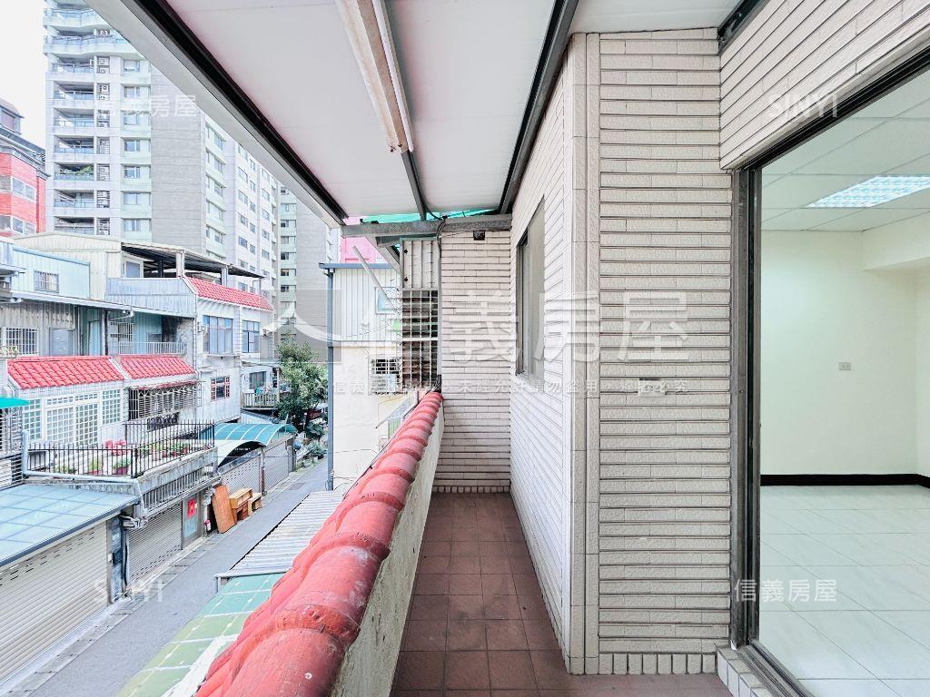 近大業國小挑高透天房屋室內格局與周邊環境