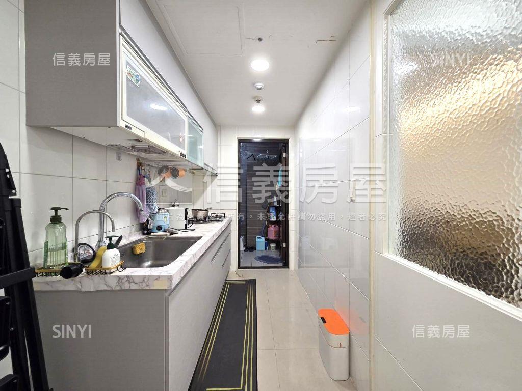 未來市方正電梯二房房屋室內格局與周邊環境