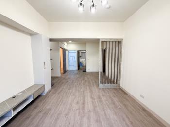 鼎山商圈三房平車成家希望