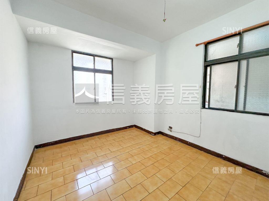 專任南港優質學區宅房屋室內格局與周邊環境