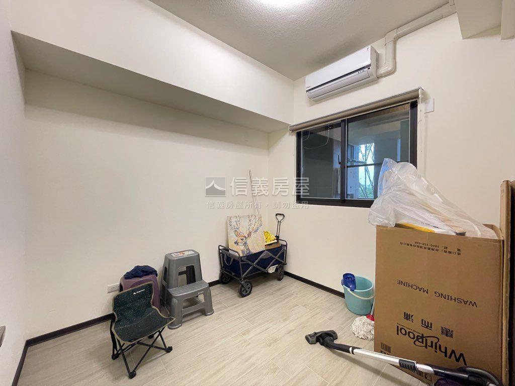 皇龍天席三房車位房屋室內格局與周邊環境