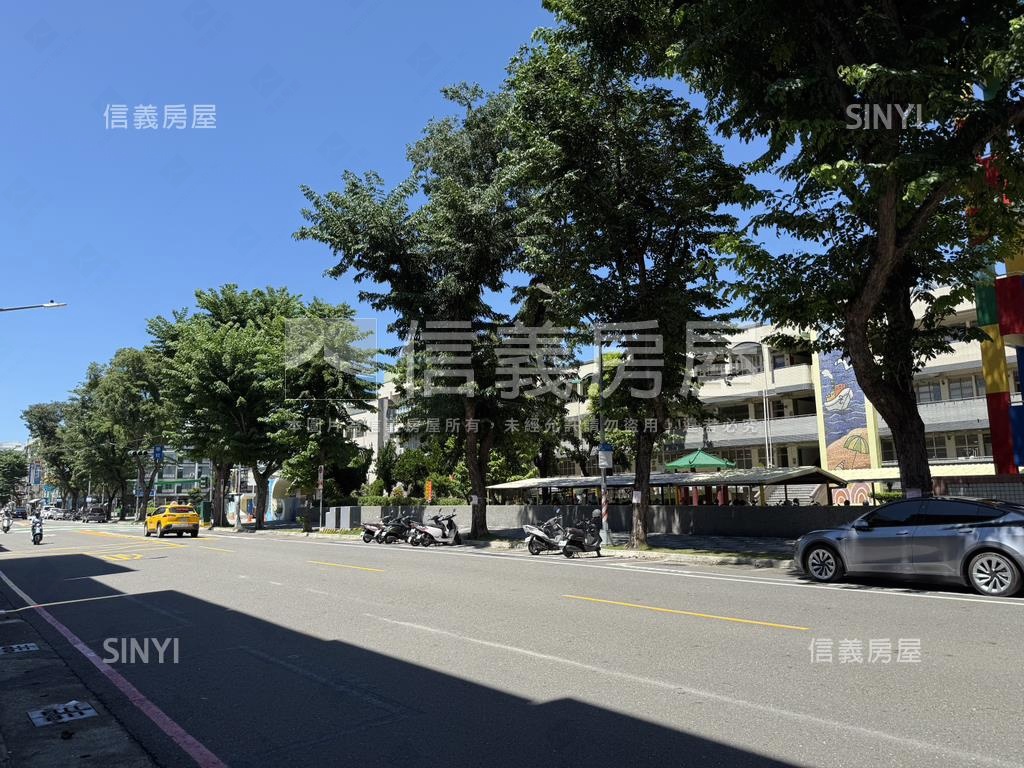 二聖正路面學校無夾層金店房屋室內格局與周邊環境