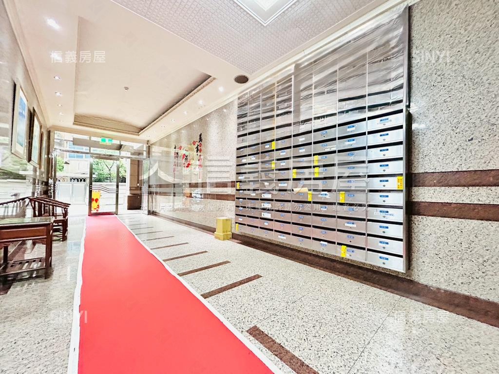 民權大道低公設比典雅辦公房屋室內格局與周邊環境